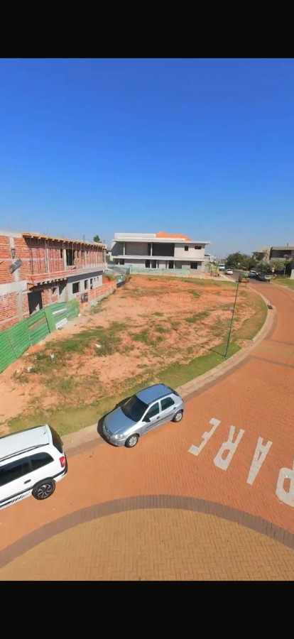 Terreno em Condom�nio